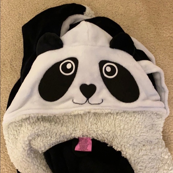 Girls panda robe size xl - Picture 2 of 5